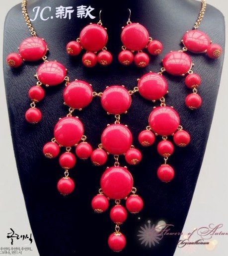 2012 bubble necklace 